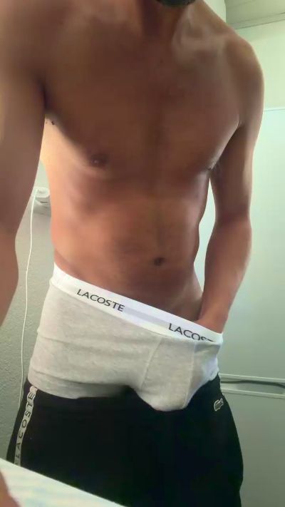 Bogosse444449 live cam on Cam4