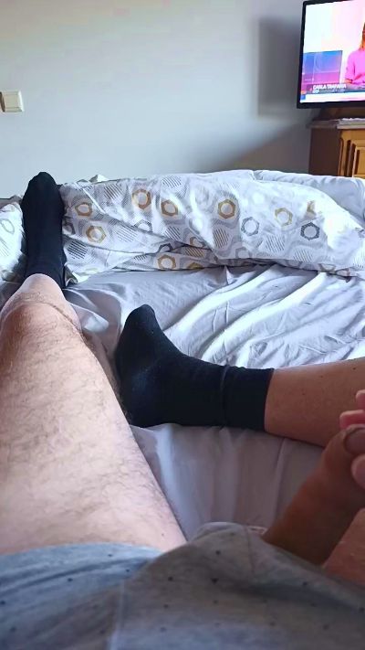 Bomba00 live cam on Cam4