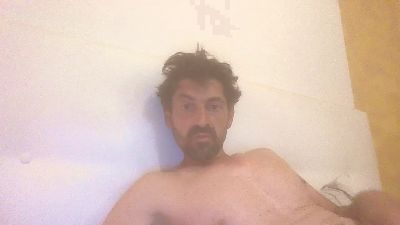 Bombasexiii85 live cam on Cam4
