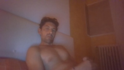 Bombasexiii85 live cam on Cam4