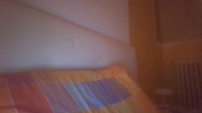 Bombasexiii85 live cam on Cam4