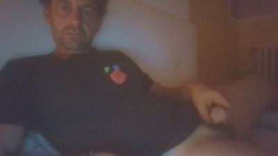 Bombasexiii85 live cam on Cam4