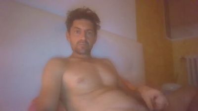 Bombasexiii85 live cam on Cam4