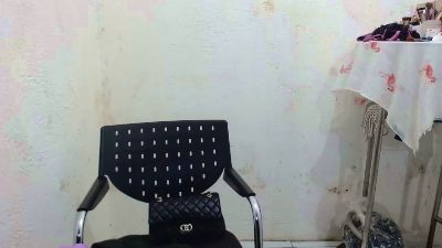 BombasticDoll live cam on Cam4