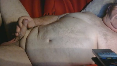 Bomber42 live cam on Cam4