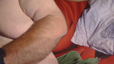 Bomber42 live cam on Cam4