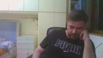 Bomberino84 live cam on Cam4