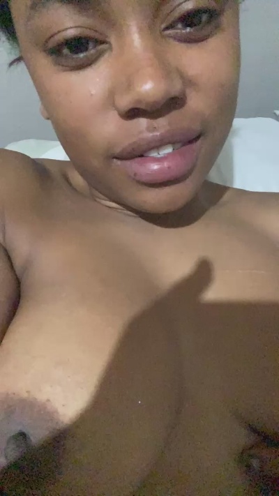 Bombom777