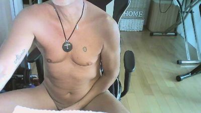 Bongone24 live cam on Cam4