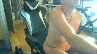 Bongone24 live cam on Cam4