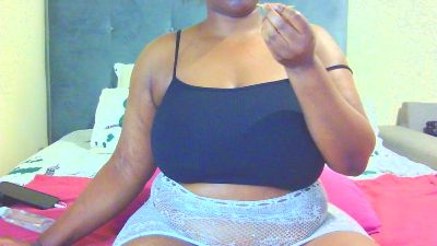 Bongzbaexx live cam on Cam4