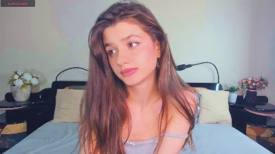 BonnieCagev live cam on Cam4