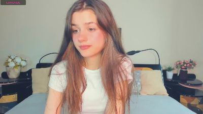 BonnieCagev live cam on Cam4