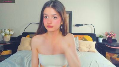 BonnieCagev live cam on Cam4