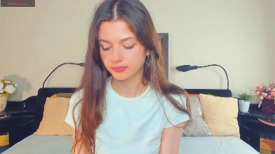 BonnieCagev live cam on Cam4