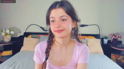 BonnieCagev live cam on Cam4
