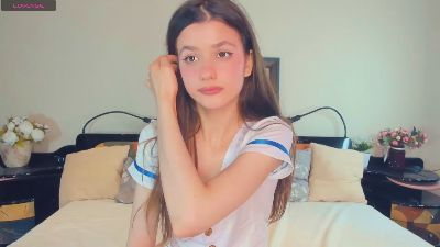 BonnieCagev live cam on Cam4