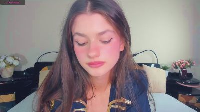 BonnieCagev live cam on Cam4