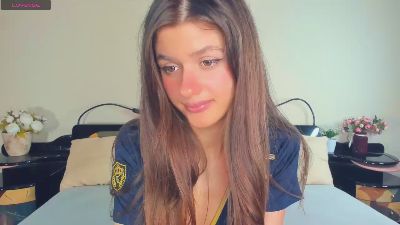 BonnieCagev live cam on Cam4