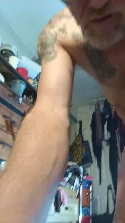 BooMer42I live cam on Cam4