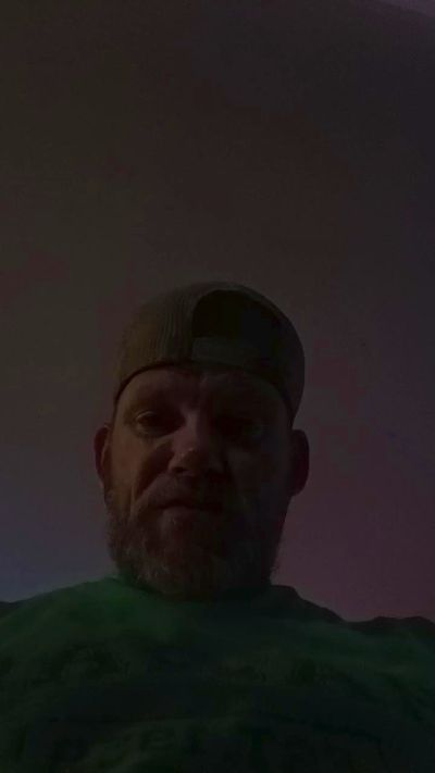 BooMer42I live cam on Cam4