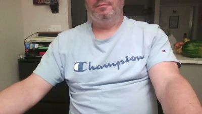 BoredMale34 live cam on Cam4