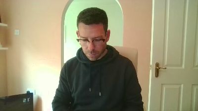Boredbrit85 live cam on Cam4