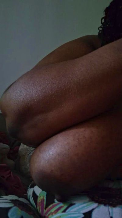 Boringbabe live cam on Cam4