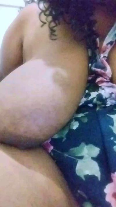 Boringbabe live cam on Cam4
