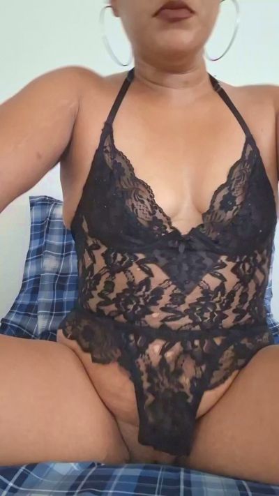BoriquenBella live cam on Cam4