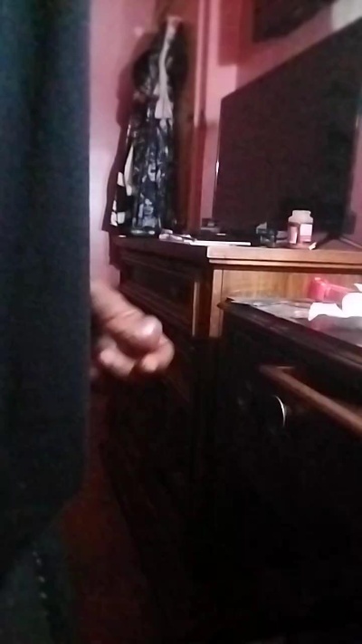 BossDiik live cam on Cam4