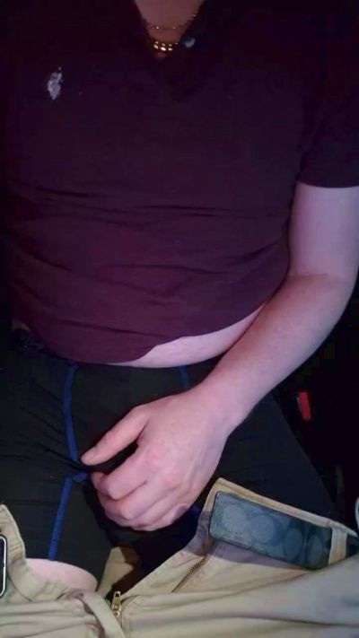 BostonMJ33 live cam on Cam4