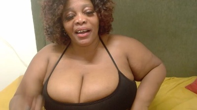 BounceBootyx5 live cam on Cam4