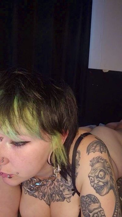 BouncingBailey live cam on Cam4