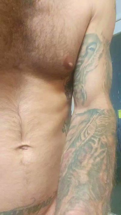 Boy4183 live cam on Cam4