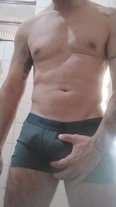 BoyBrutos live cam on Cam4