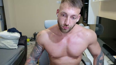 BoyTatto95 live cam on Cam4