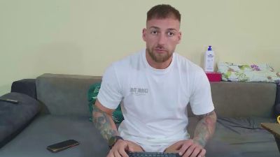 BoyTatto95 live cam on Cam4