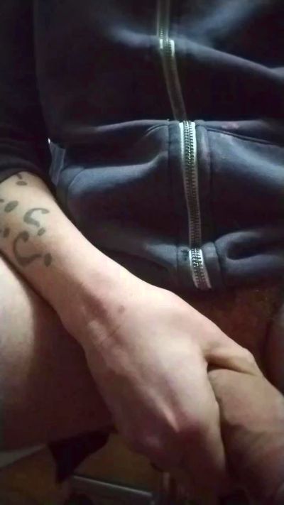 BoyToyMnstrCock live cam on Cam4