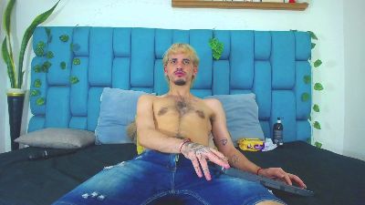 Boy_Dirty_X live cam on Cam4