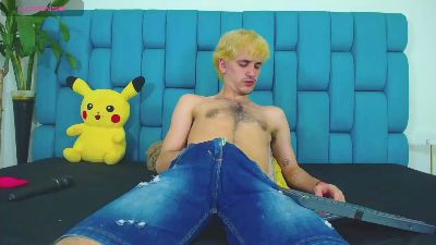 Boy_Dirty_X live cam on Cam4