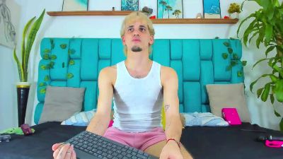 Boy_Dirty_X live cam on Cam4