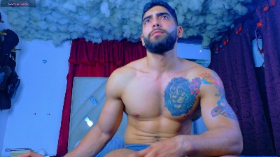 Boy_Perfec live cam on Cam4