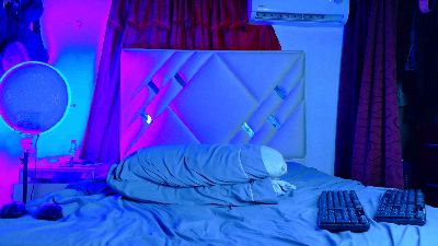 Boy_Perfec live cam on Cam4
