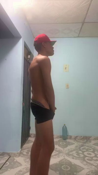 Boy_hotdirty1 live cam on Cam4