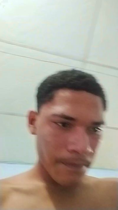 Boy_hotdirty1 live cam on Cam4