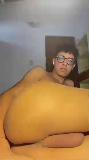 Boy_sexvnz live cam on Cam4