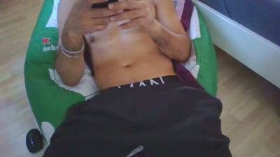 Boyinthehood92 live cam on Cam4