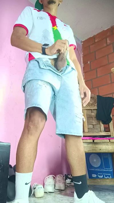 Boyperverpiss live cam on Cam4
