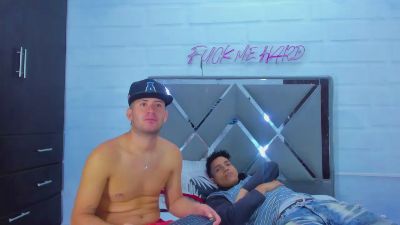 Boysof_love live cam on Cam4
